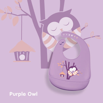 Infant feeding apron with adjustable strap